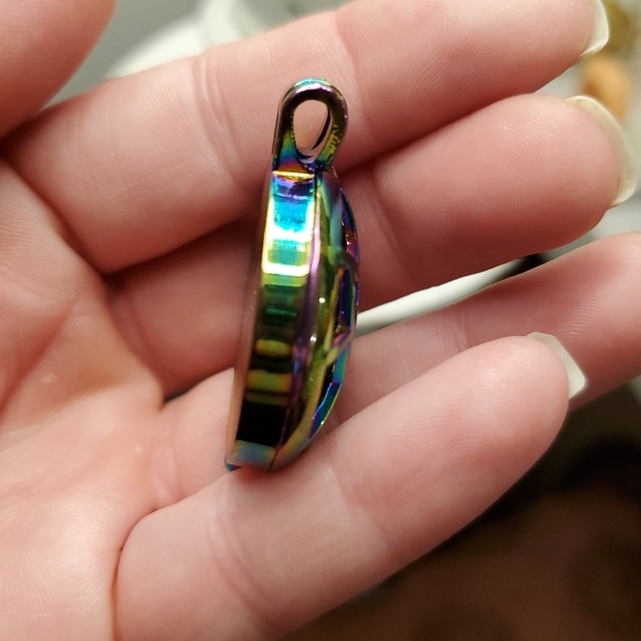 New Carved Rainbow Hematite Spider Web Open Pendant. - Picture 4 of 8